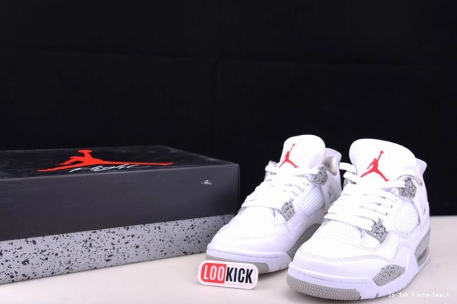 White 4 Retro Jordan CT8527-100 Oreo (2021) 0716